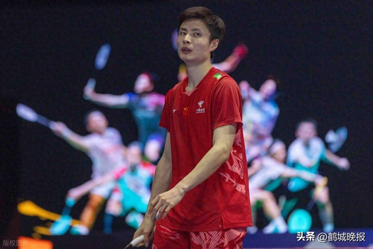 爱游戏在线-印尼队横扫法国队，石宇奇点燃赛场